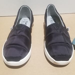 New Tom's Youth Shoes